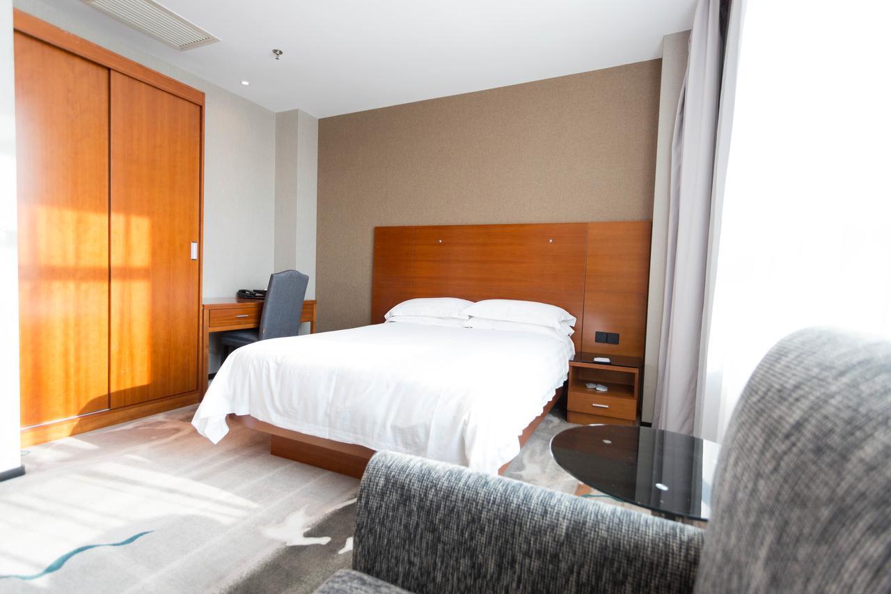 Radiance Hotel Sanghaj Kültér fotó