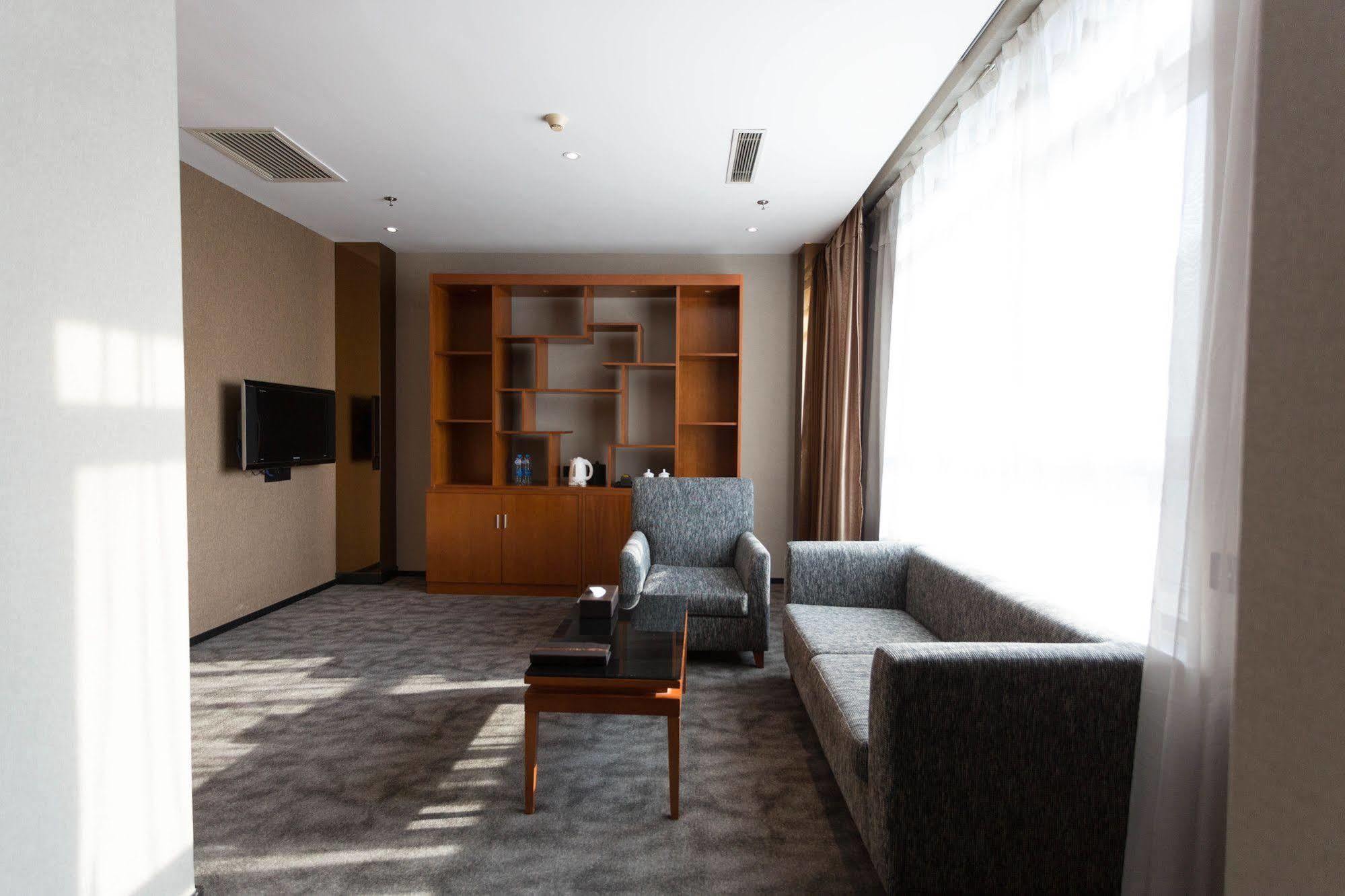 Radiance Hotel Sanghaj Kültér fotó