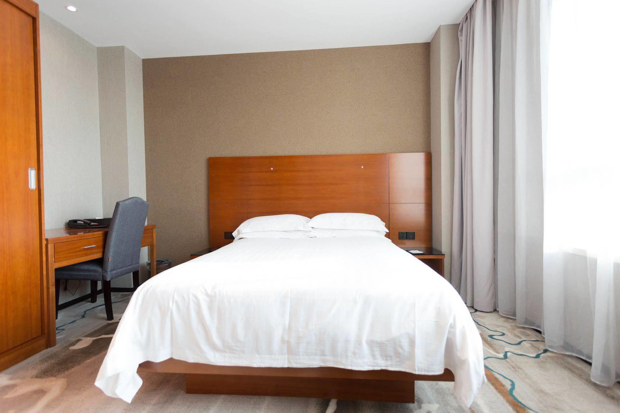Radiance Hotel Sanghaj Kültér fotó