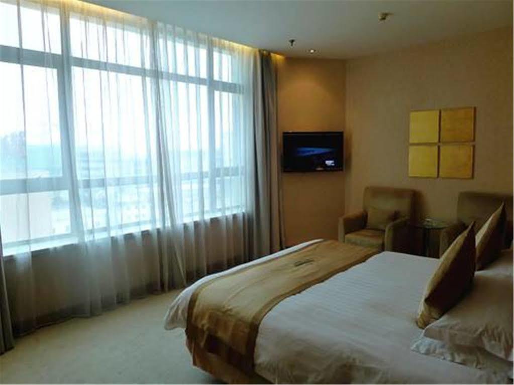 Radiance Hotel Sanghaj Kültér fotó