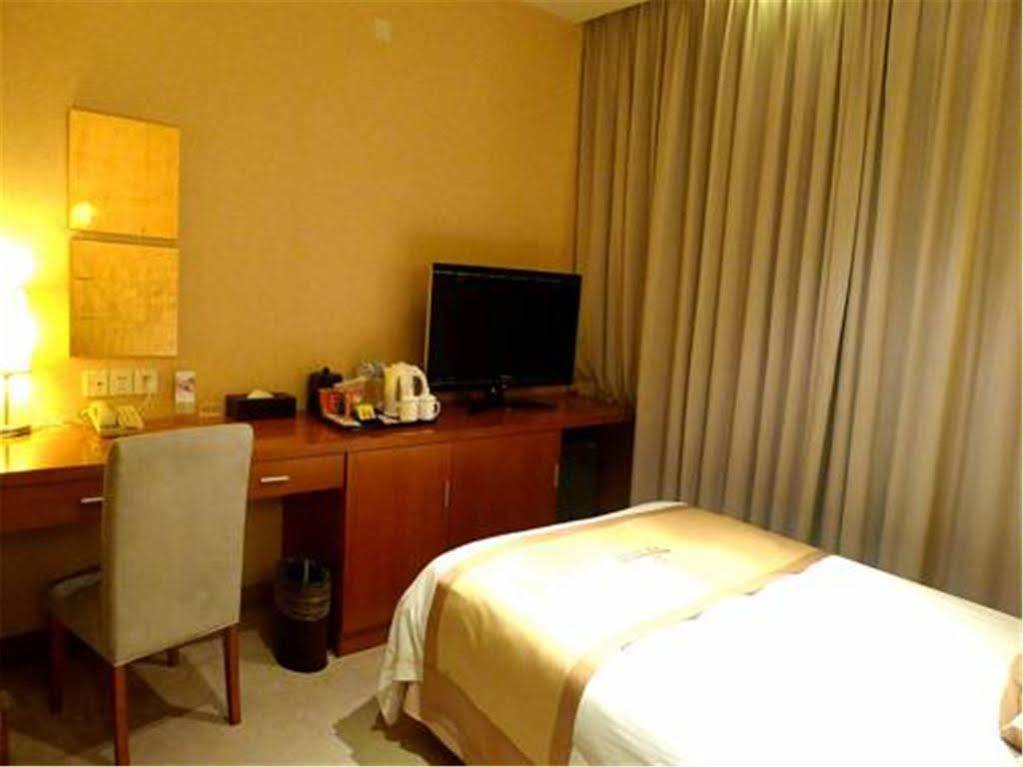 Radiance Hotel Sanghaj Kültér fotó